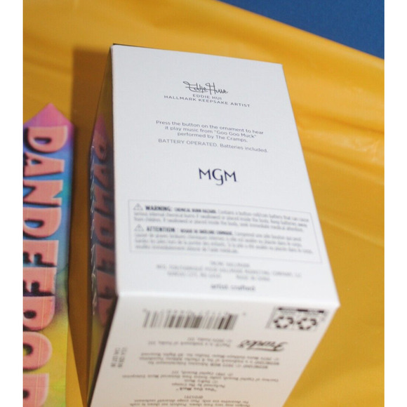 The Addams Family Wednesday Rave N Dance Pop Hallmark Musical Magic Ornament 24 - Picture 4 of 4